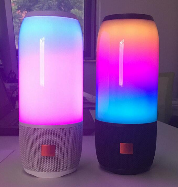 2018 new Colorful Ambient Light Bluetooth Speaker Outdoor Portable Wireless Card Mini Speaker Mini Subwoofer