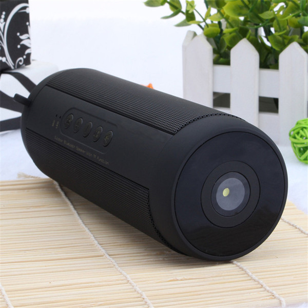 bluetooth speaker 2018 hot selling Wireless Portable Speaker Stereo Sound System with Flashlight IPX5 Water Repellent HD Sound