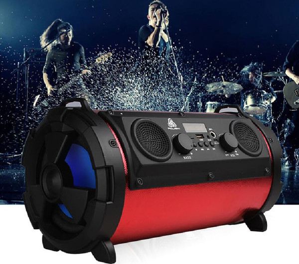 2018 new outdoor portable bluetooth speaker 15W subwoofer multi-function card microphone sound