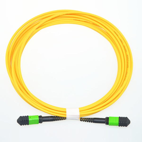 MPO (F) - MPO (F) patch cord, 24-core, 30m lszh 3.0mm jacket, SM 24 cores, Type B, Standard loss