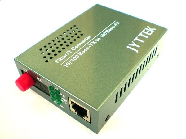 High quality A pair of 10/100M single mode singlel fiber optical media converter 20km FC