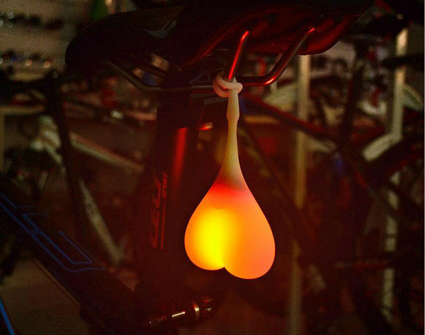 Bicycle taillight night riding mountain bike egg light cycling equipment bicycle warning light electric scooter taillight