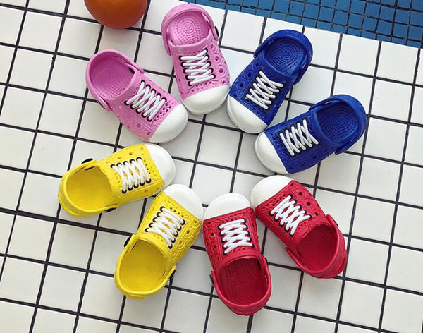 2019 New Summer Korean Edition Children Color Cool Slipper Beach Cave Breathable Boys and Girls Shoes