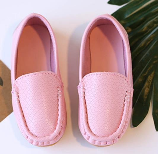 2019 Spring and Summer Girls single shoes with cow tendon soles, very comfortable and cute ,three colors