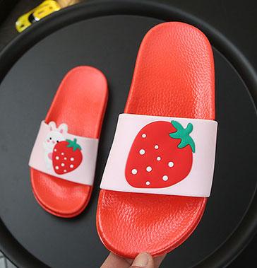 baby summer shoes which suits home ,its comfortable ,cool ,light and have pretty cute cartoon pictures