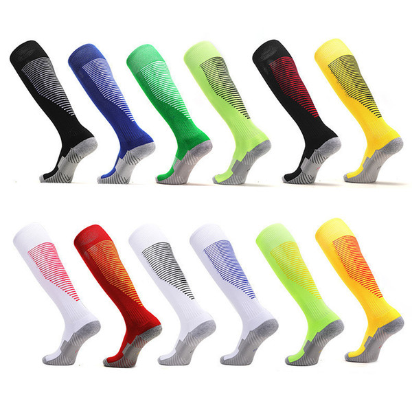 Bestselling football socks long knee sports socks bicycle sports men's and women's fashion compression warm socks winter wholesale