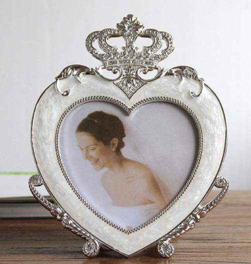 5 inch 7 inch love Inlaid pearl metal photo frame creative wedding gift photo studio photo frame hot sale