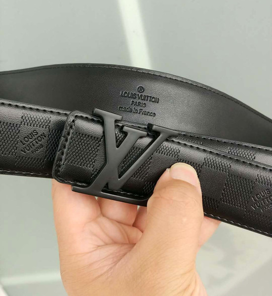 Hot Sale Luxury Designer Belts Men fashion Alloy Smooth Buckle Belts women Design Belts men Brand waistbands no box Fast ship