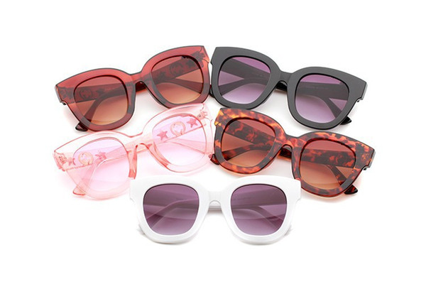 0208 New men women sunglasses classic timeless fashion brand men women sunglasses glasses wholesale and retail Wayfarer High quality in box