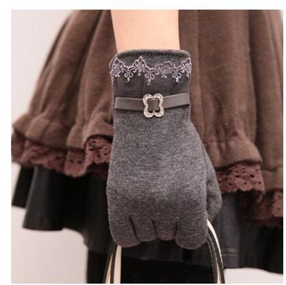 One Pair Fashion Women Touch Screen Lace Cotton Gloves