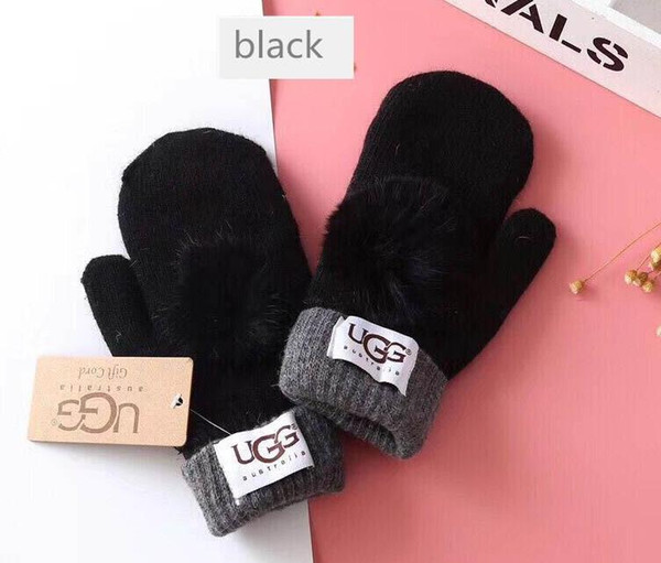 2019 Brand Mittens Winter Knitted Gloves With Lovely Fur Ball women girls luxury warm glove Mitten christmas gifts