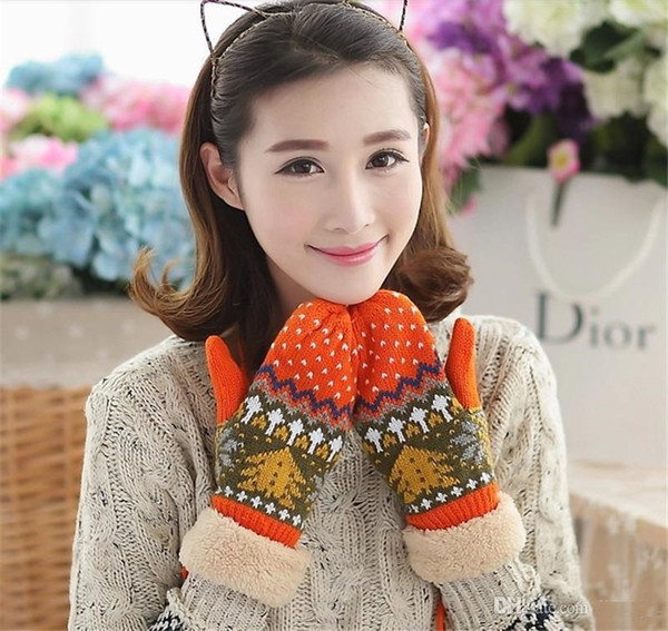 autumn and winter winter Christmas tree with velvet thickening all-inclusive ladies knitted warm gloves wholesale TO149