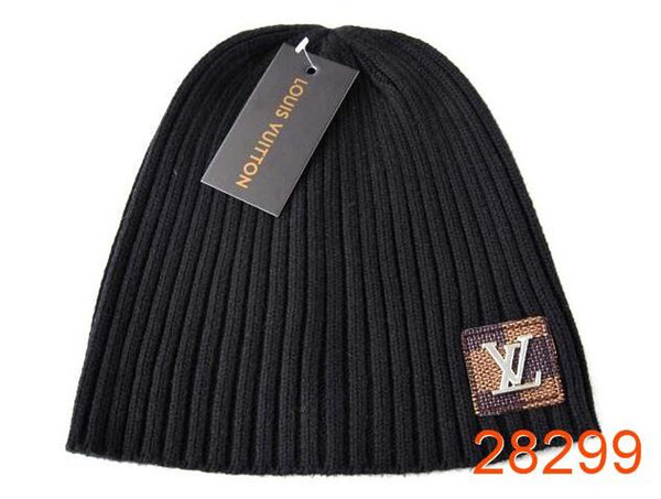 2018 Hot New Good Quality Luxury Brands V Autumn Winter Unisex wool hat fashion casual Letter hats For Men women designer cap