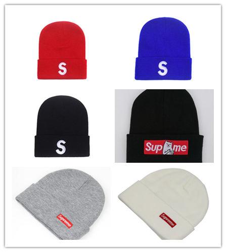 New Design Cotton Sup beane Team Football Pom Pom Beanies Men Women Winter Hats With Pom Cheap Sports Skull Caps Hot Sale