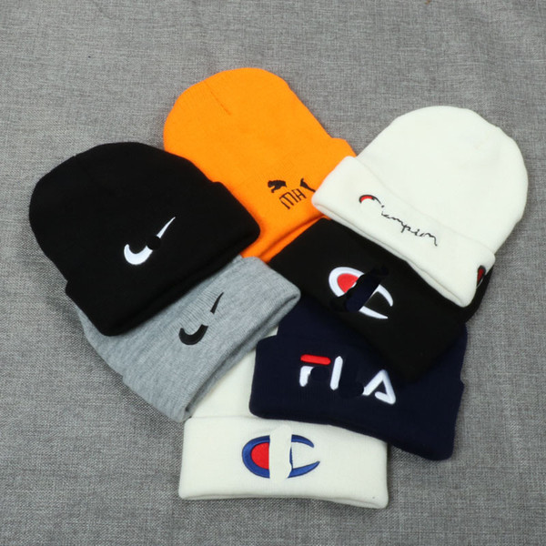 Male and female Tide brand Keep warm Knitted hat Fashion letters knitted hat outdoor ski Ice cap new style factory Direct sales