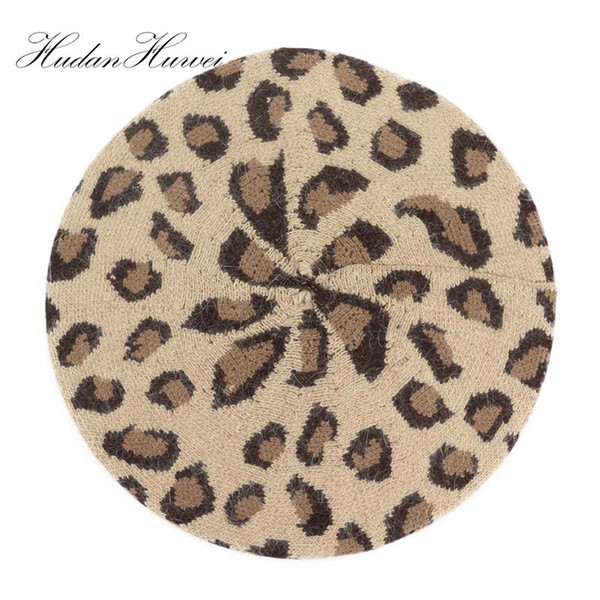 New Arrival Warm Leopard Print Beret Female Flat Cap Berets Hats For Women Fashion Boina Autumn Beanie BLM019