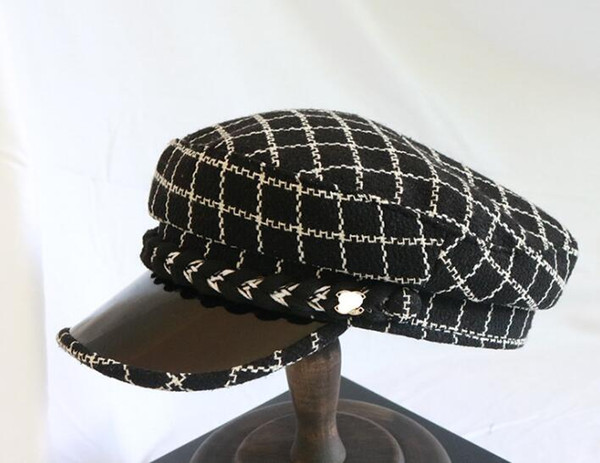 New autumn and winter high-grade flat top military hat fashion plaid grain with elegant retro duck tongue beret