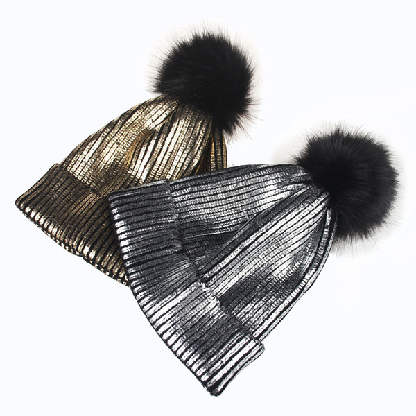 2018 Cloche Direct Selling New Winter Ball Wool Cap Fashion All-match Ear Knitted Hat Warm Solid Outdoor Thicken Caps Beanies for Women Men