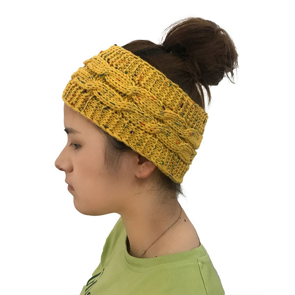 2019 Ladies hat cc ponytail bean peas messy hair peas bean winter hat knit warm porous mixed color hat