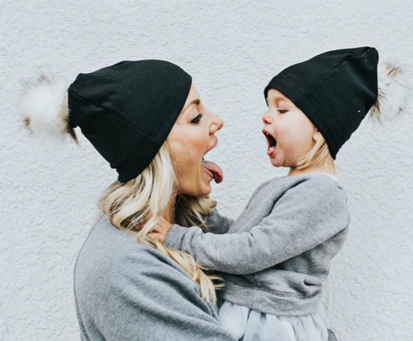 Europe and the United States autumn and winter new parent-child 2 pieces set of hair ball cap double cotton warm parent-child hat knit hat