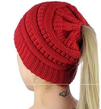 2018 Ladies' New Winter Knitted Zaps Horsetail Warm Wool Caps Acrylic Empty Tops Pure Color Concise for Shipping