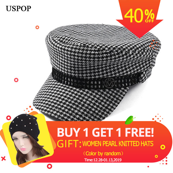 USPOP 2019 New spring women caps vintage plaid newsboy caps fashion metal letter M flat top plaid visor