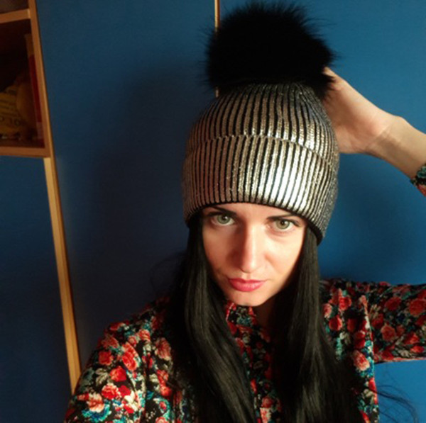 European and American fashion autumn and winter adult knit hat stripes warm new ladies sports cap