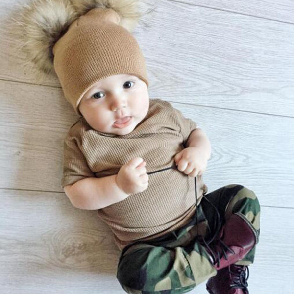 2018 hot sale Christmas children warm knit hat extra large size 16 cm double ball baby wool hat