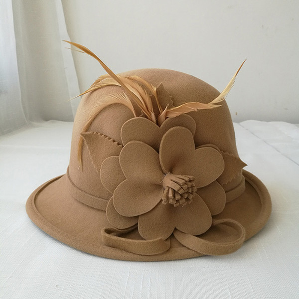 Autumn And Winter Flowers Feather Woolen Hat Ladies Rich Atmosphere Travel Dome Curling Wool Felt Basin Hat