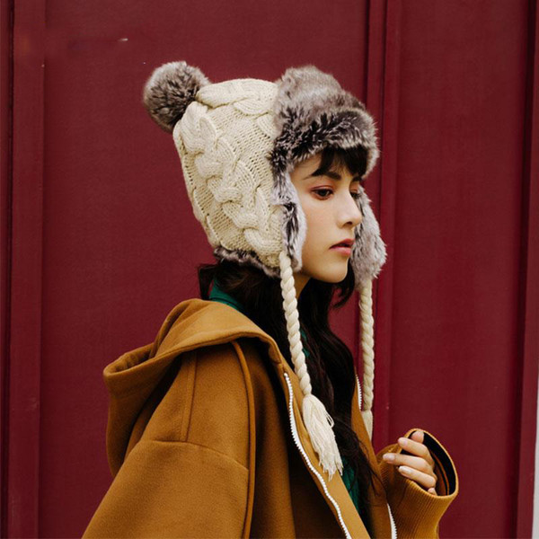 2018 New Winter Women Warm Wool Crochet Tassel Peru Ski Hats Cap with Earflap Pompoms Women's Fleece Knit Peruvian Beanies Hat
