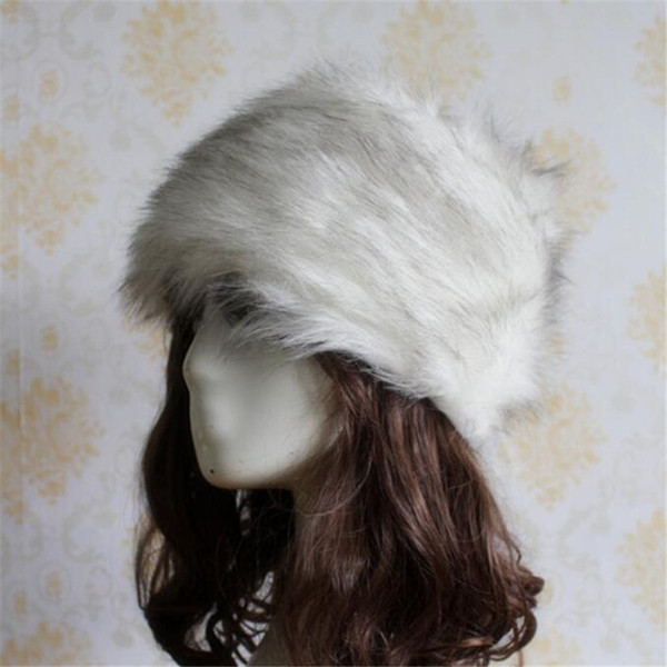 Woman's Hat Winter Snow Cap Imitation Rabbit Fur Grass Material Earmuffs W048