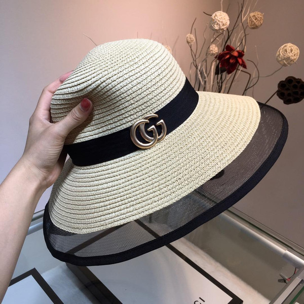 2019New top classic hot sale famous brand ladies sun hat outdoor leisure travel designer grass weaving ladies sun hat with box