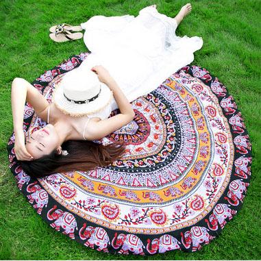 2017 fashion circle animal motifs beach towels is prevented bask in cape beach mat four color optional free shipping