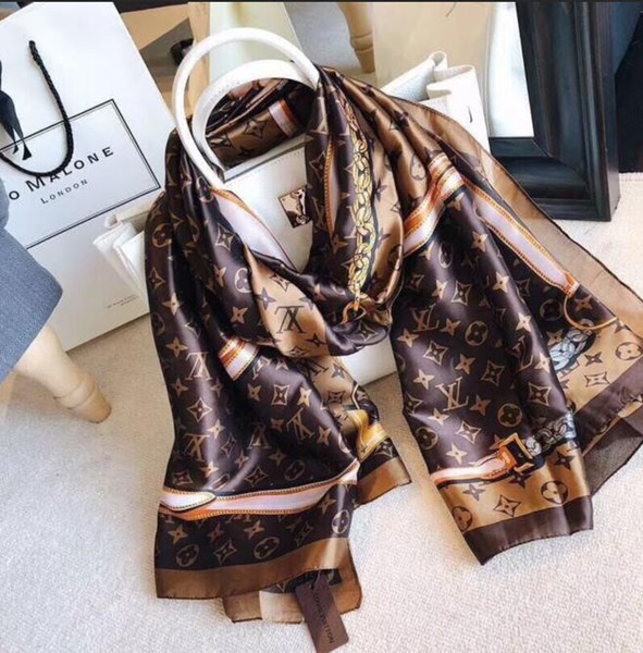 2019 fashion Good Quality Classic European Designer Womens brands Print Silk Scarf Elegant Ladies Wrap scarves size 180x90cm
