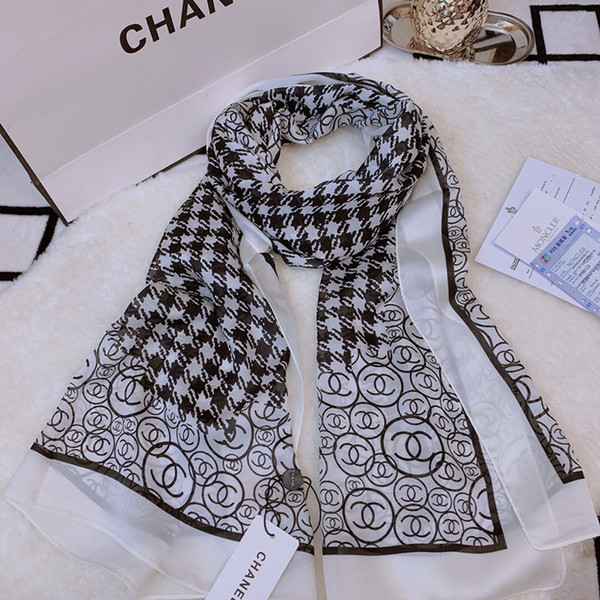 Designer Brand Women Sarongs Brand Letter Plaid Printed Lady Scarf Top Quality Classic Style Female Sarongs Pashmina