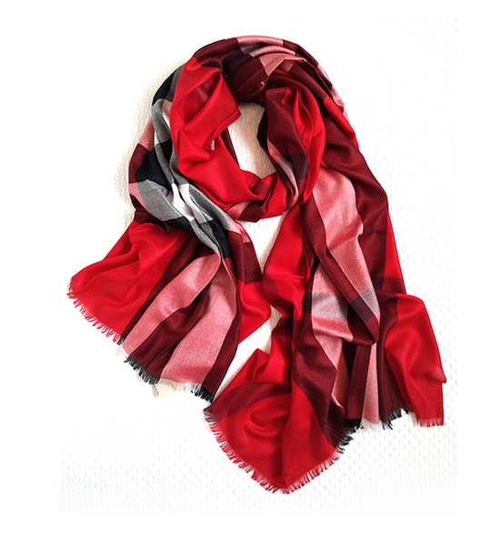 The spring and autumn big plaid scarf loose fine wool fashion lady must all-match wine red shawl collocation camel dual-purpose classic Brit