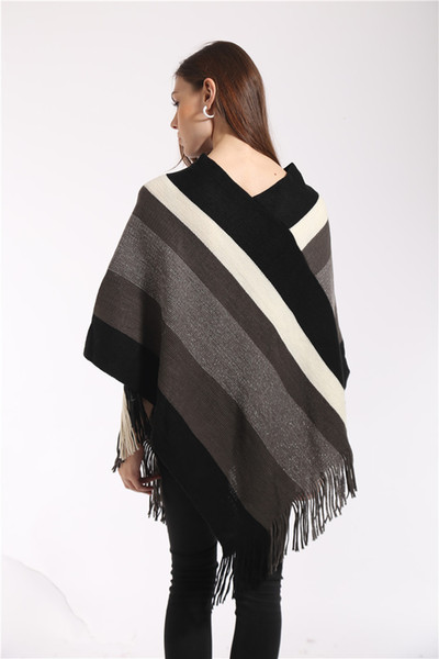 Knitting Women Cloak Fring Ladies Pullover Poncho Glittery Cape Tassel Shawl Female Loose Sweater Colored Stripe Winter Women Blouse WJ006
