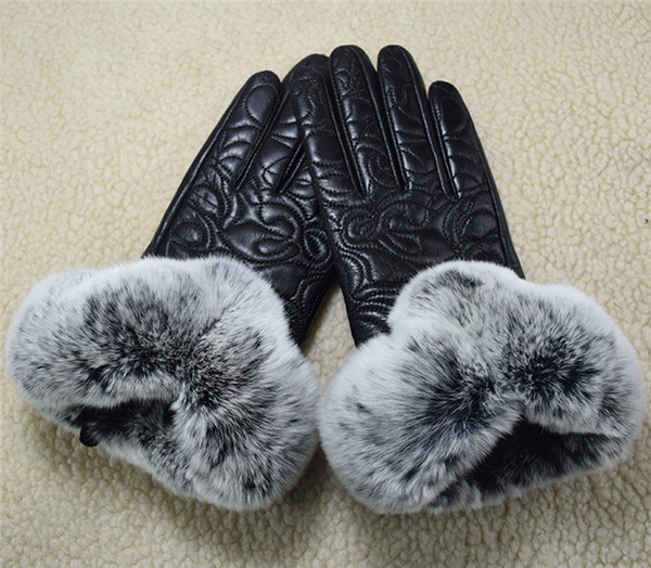 European and American designer brand windproof leather gloves lady touch screen rex rabbit fur mouth winter heat preservation wind style out