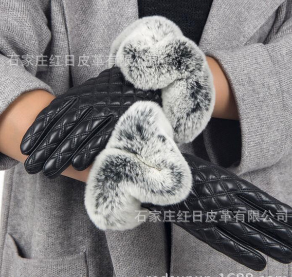 Female leather gloves lady sheep skin otter rabbit fur mouth autumn and winter wind thermal and velvet touch screen gloves manufacturer