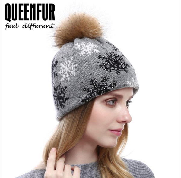 New Autumn Winter Cashmere Hat For Lady Bangzi Hair Ball Snowflake Hat Fashion Rhinestone Knit Hat