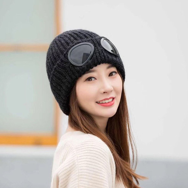 2017 New Trend Korean Unisex Personality Beanie Skull Caps Windproof Glasses Wool Cap Women Winter Warm Knit Hat Ski Hat