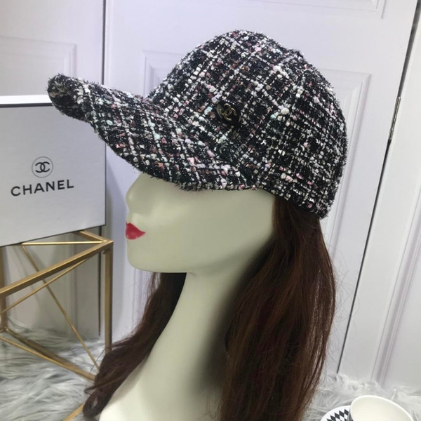 High Quality Women Wool Caps Ladies Designer Travel Hats Outdoor Caps 05