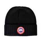 Hot sale Fashion Unisex Winter brand CANADA men beanie Bonnet women Casual knitting hip hop Gorros pom-pom skull caps hair ball outdoor hats