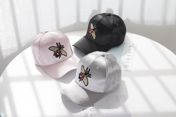 Caps wholesale new color dingbu bee baseball caps men and women spring summer outings sun shade hats