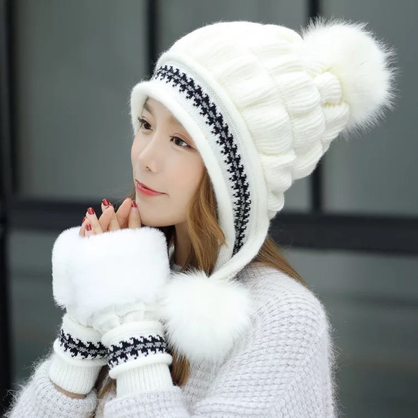 2018 Autumn And Winter Korean Version Of The Warm Hat Gloves Set knitted Hair Ball Two Sets Of Ladies Thickening