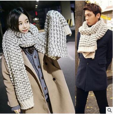 Warm!!4 Colours 2016 Hot Winter Men And Women Scarves Mohair Crochet Geometric Pattern Scarf Neck Circle Fashion Couple Models Shawl 210g W