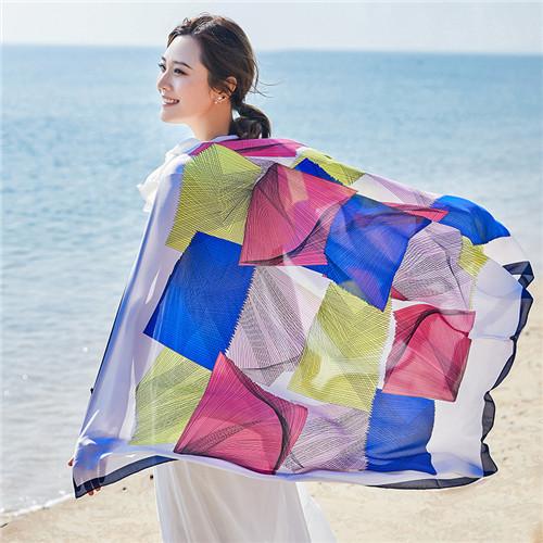 New Spring And Autumn 2018 Silk Scarves Long Style Imitation Silk Scarves Sunscreen Beach Towel Print