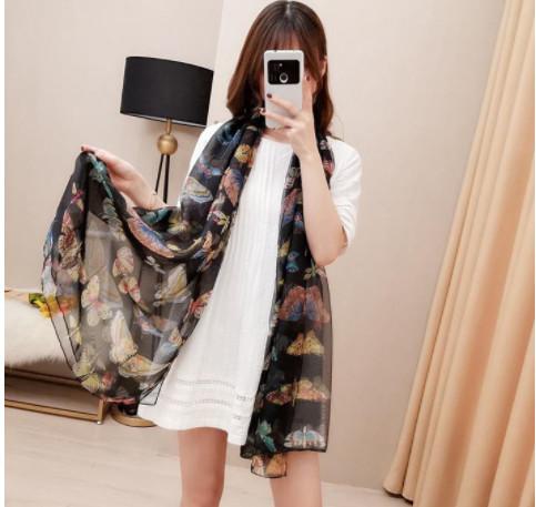 2019 new Spring and summer fashion new Butterfly print fashion scarf silk High-grade print scarf