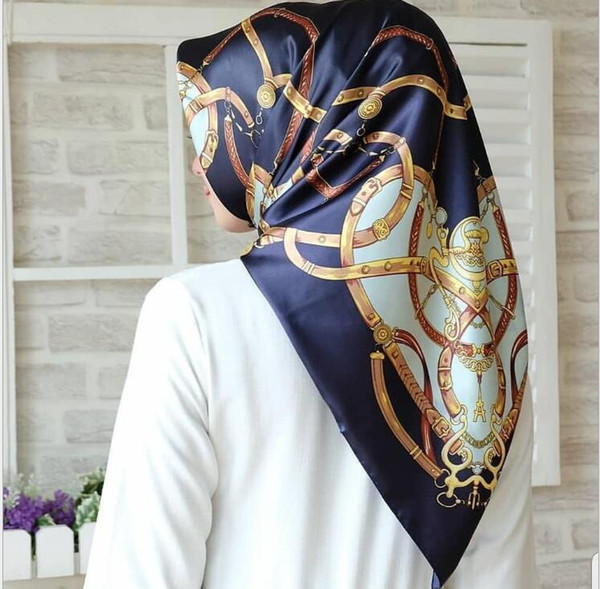 Wholesale fashion scarf 90*90cm printed scarf large square fashion female Muslim headscarf