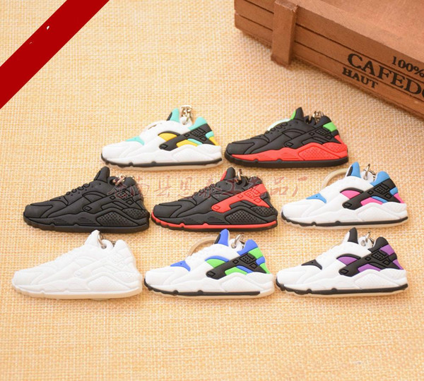 Wholesale sales of soft rubber overshoes mould Keychain high quality fashion free shipping